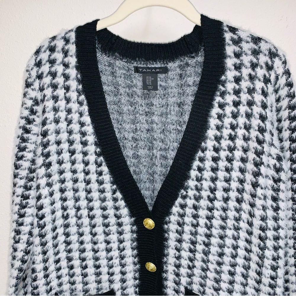 Tahari Black and White Houndstooth Cardigan with Gold Buttons XS to Medium - Picture 9 of 16